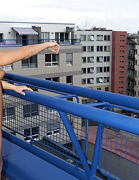 TEMPTRESS with Leona